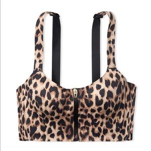 VSX Knockout Medium Support Long Line Front-close Sport Bra 34DDD